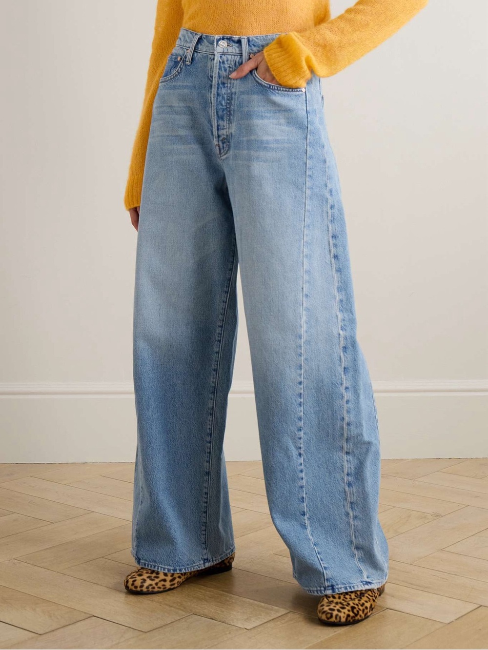 MOTHER The Pipe Dream Button Sneak High Rise Jeans in Leap At The Chance - Picture 5 of 16